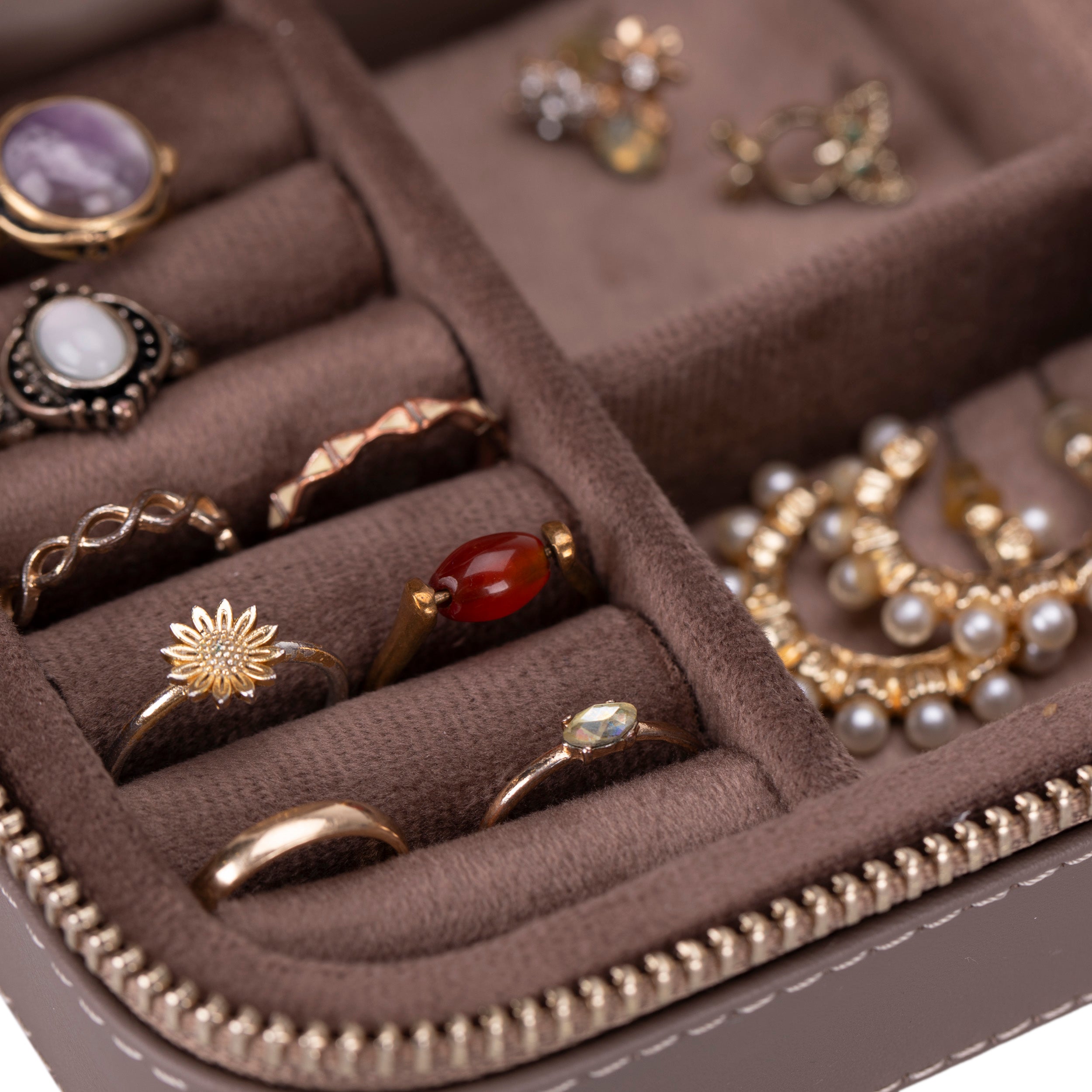 Amanda Geniune Leather Jewelry Box