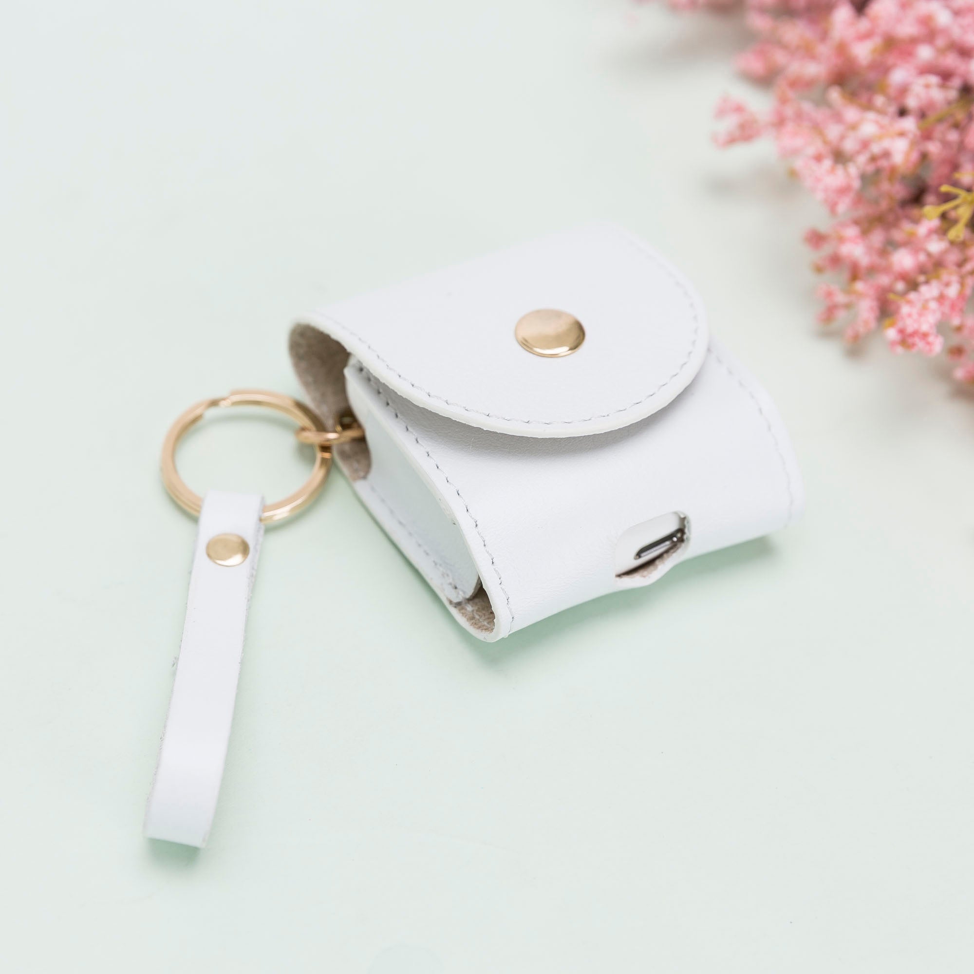 Mai Leather Case for AirPods 1 & 2 - WHITE - saracleather