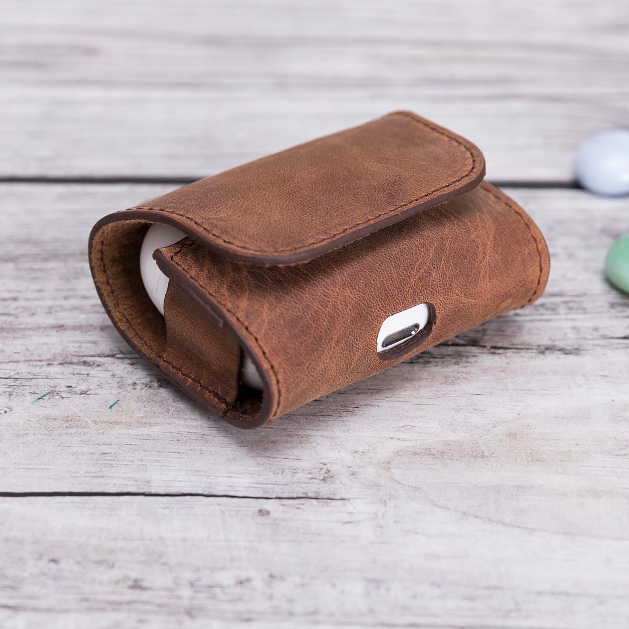 Mai Magnet Leather Case for AirPods Pro - BROWN - saracleather