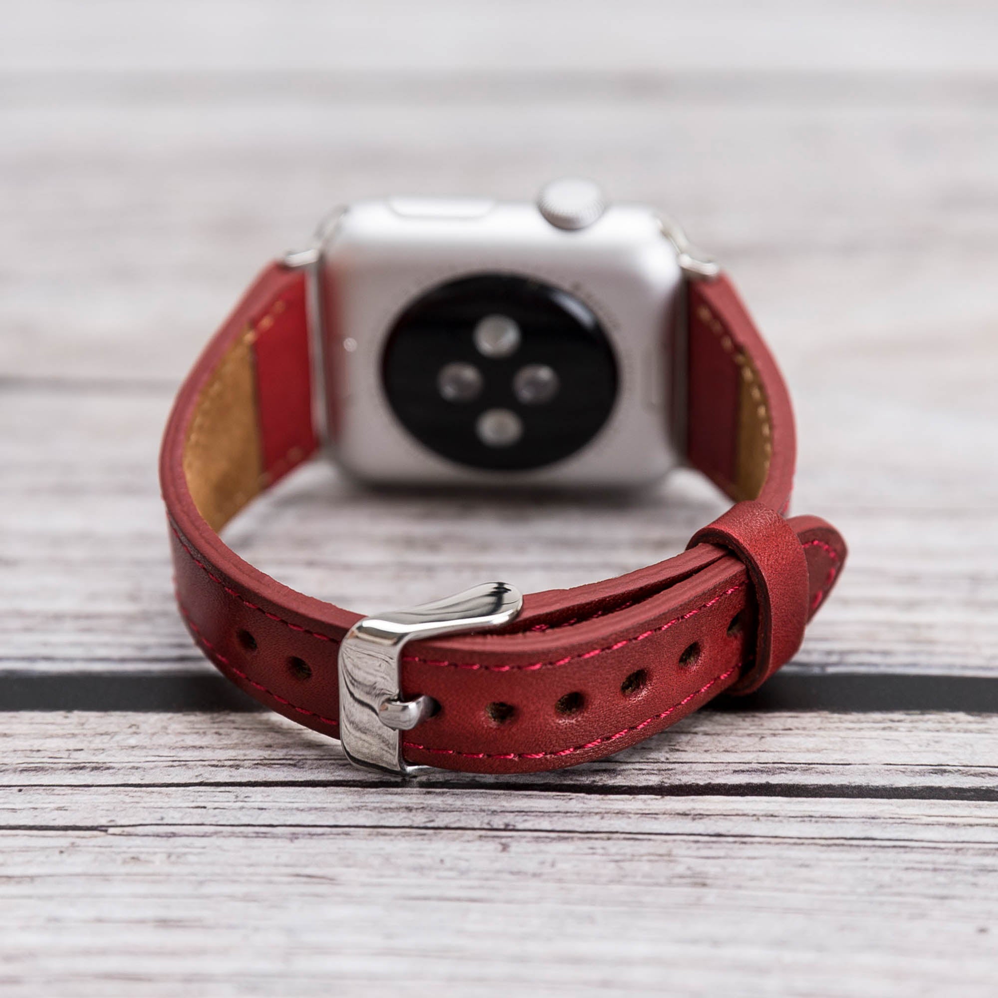 Slim Strap - Full Grain Leather Band for Apple Watch 38mm / 40mm - EFFECT RED - saracleather