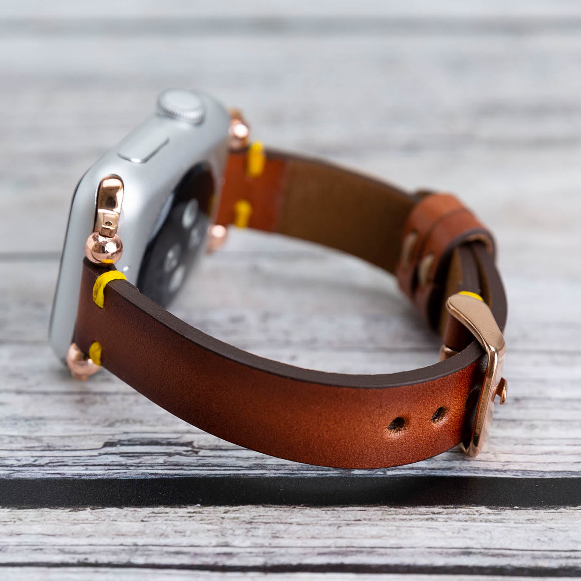 Ferro Strap - Full Grain Leather Band for Apple Watch - EFFECT BROWN - saracleather