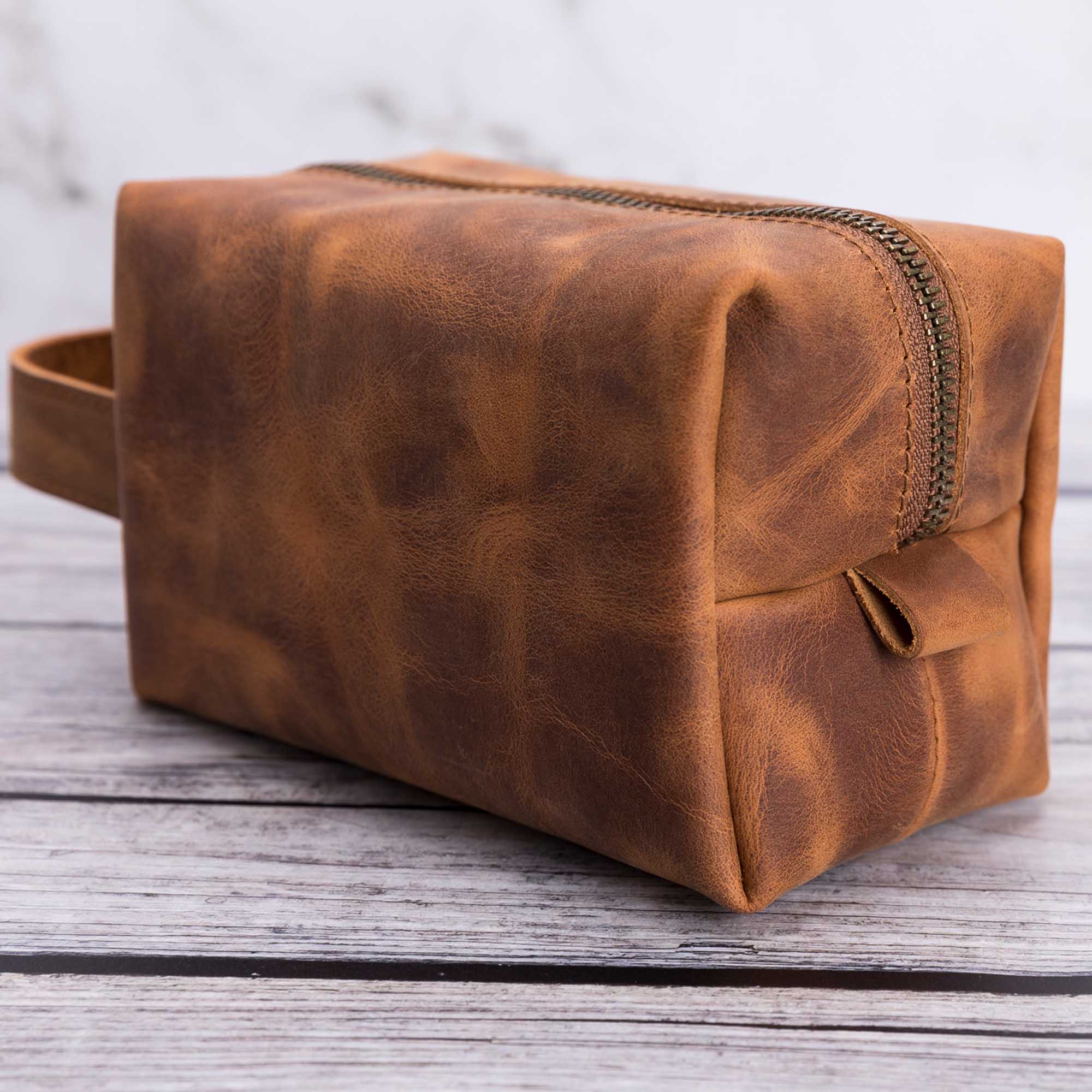 Eve Toiletry / Make Up Leather Bag (Large) - TAN - saracleather