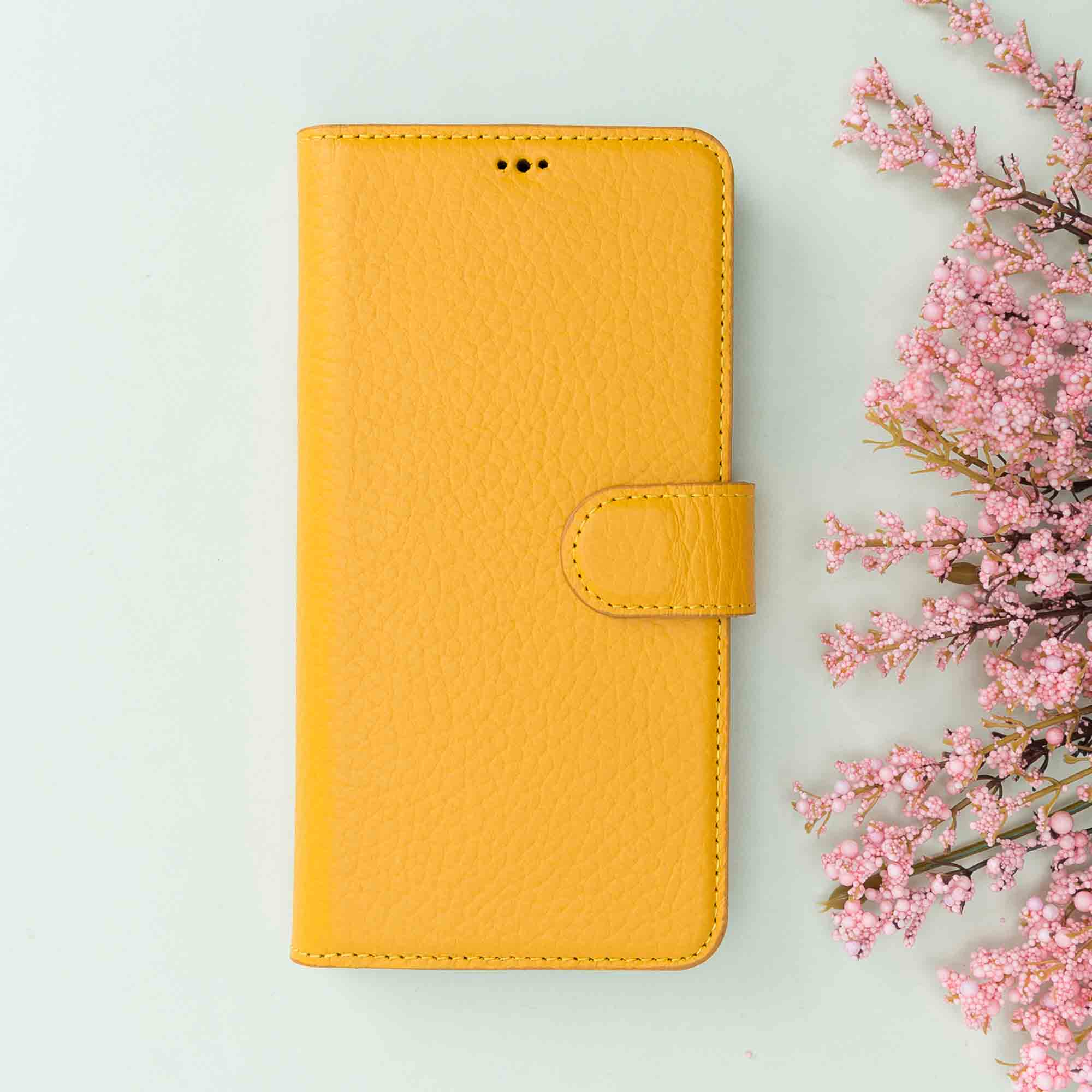 Magic Magnetic Detachable Leather Wallet Case for iPhone 11 Pro (5.8") - YELLOW - saracleather