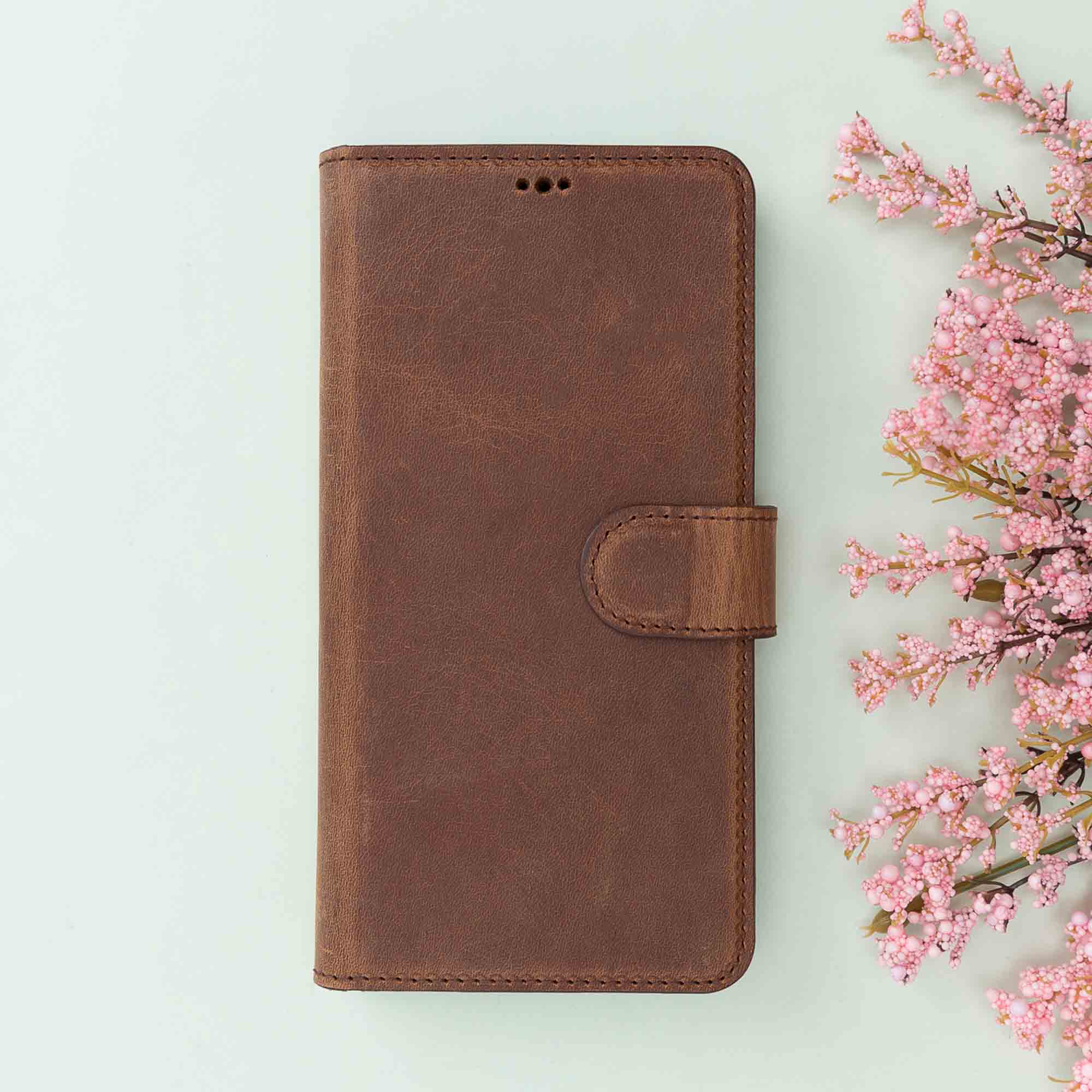 Magic Magnetic Detachable Leather Wallet Case for iPhone 11 (6.1") - BROWN - saracleather